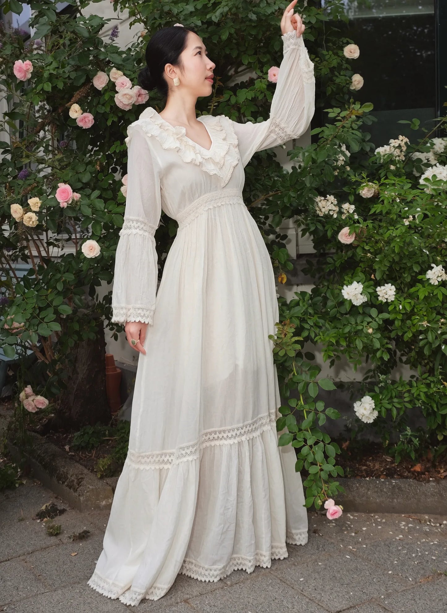 Ruffle Trims Long-Sleeve Maxi Dress